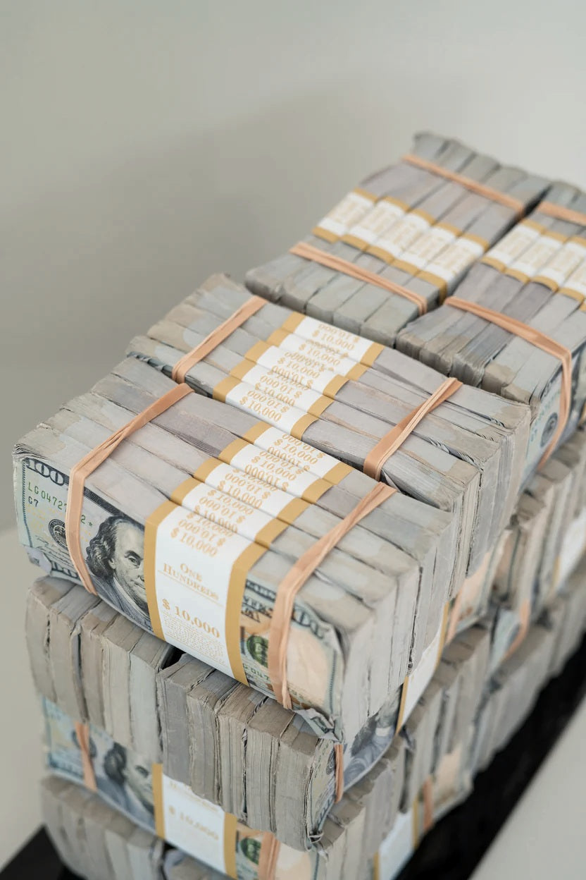 THE DESK MONEY BLOCK