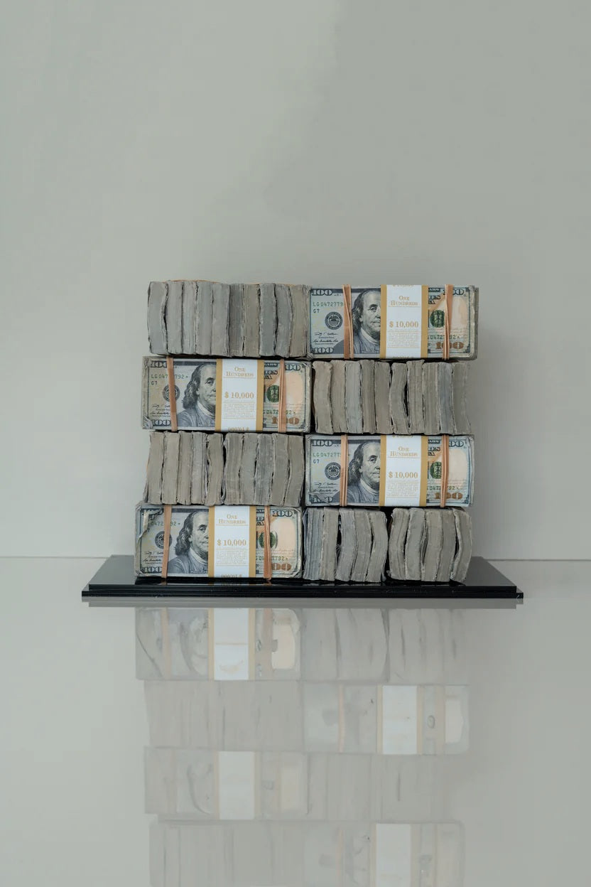 THE DESK MONEY BLOCK