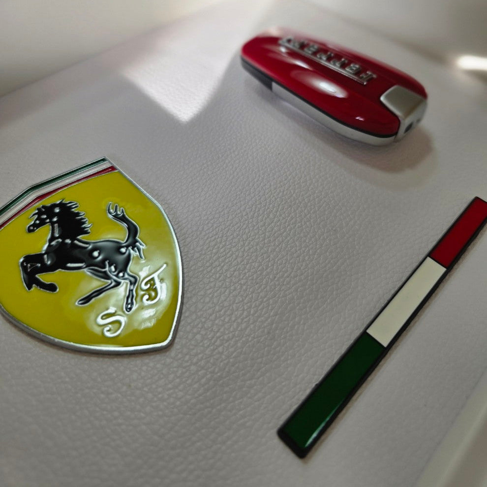 WORK SMARTER - Ferrari Key Frame | White Edition