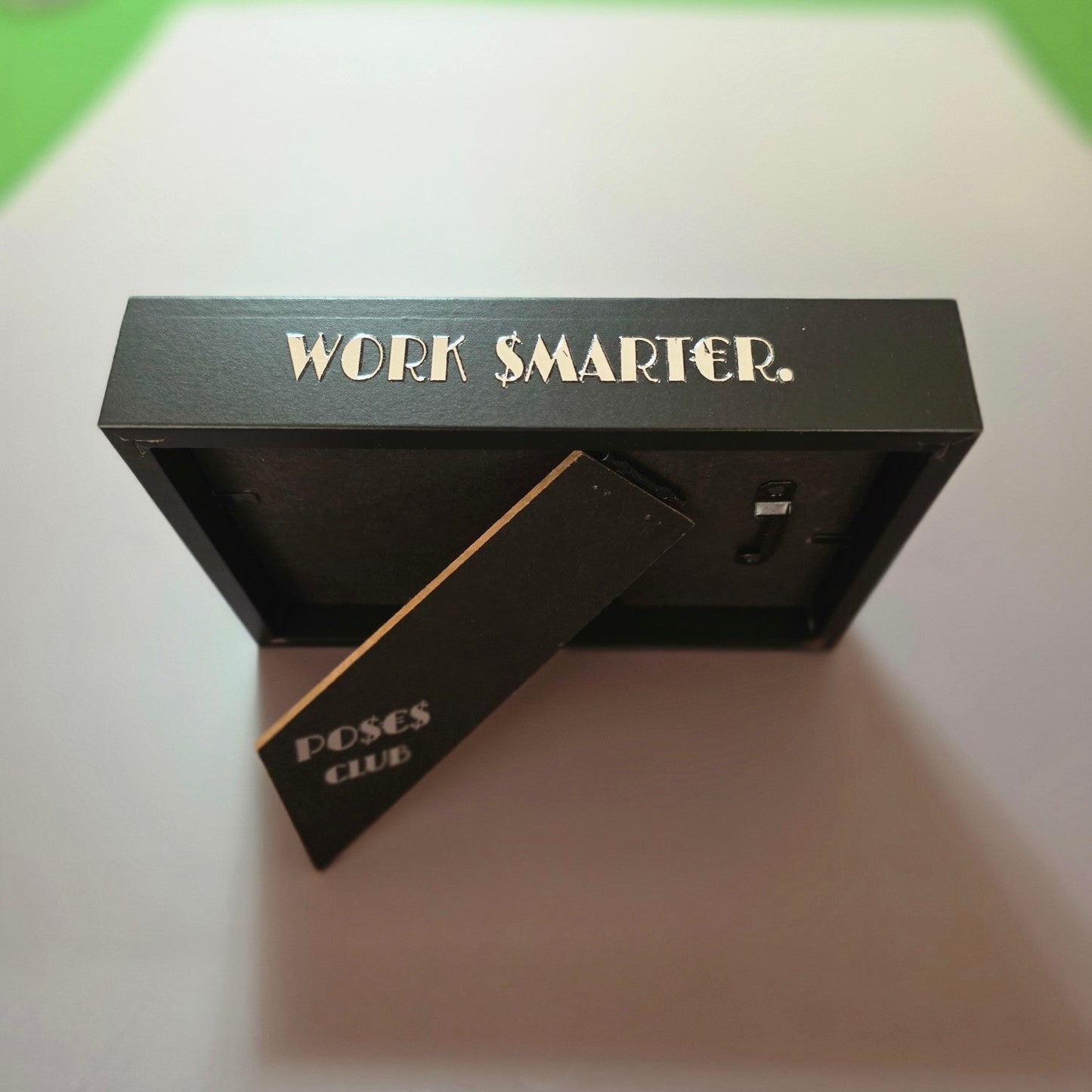 WORK SMARTER - Mini Money Desk Frame