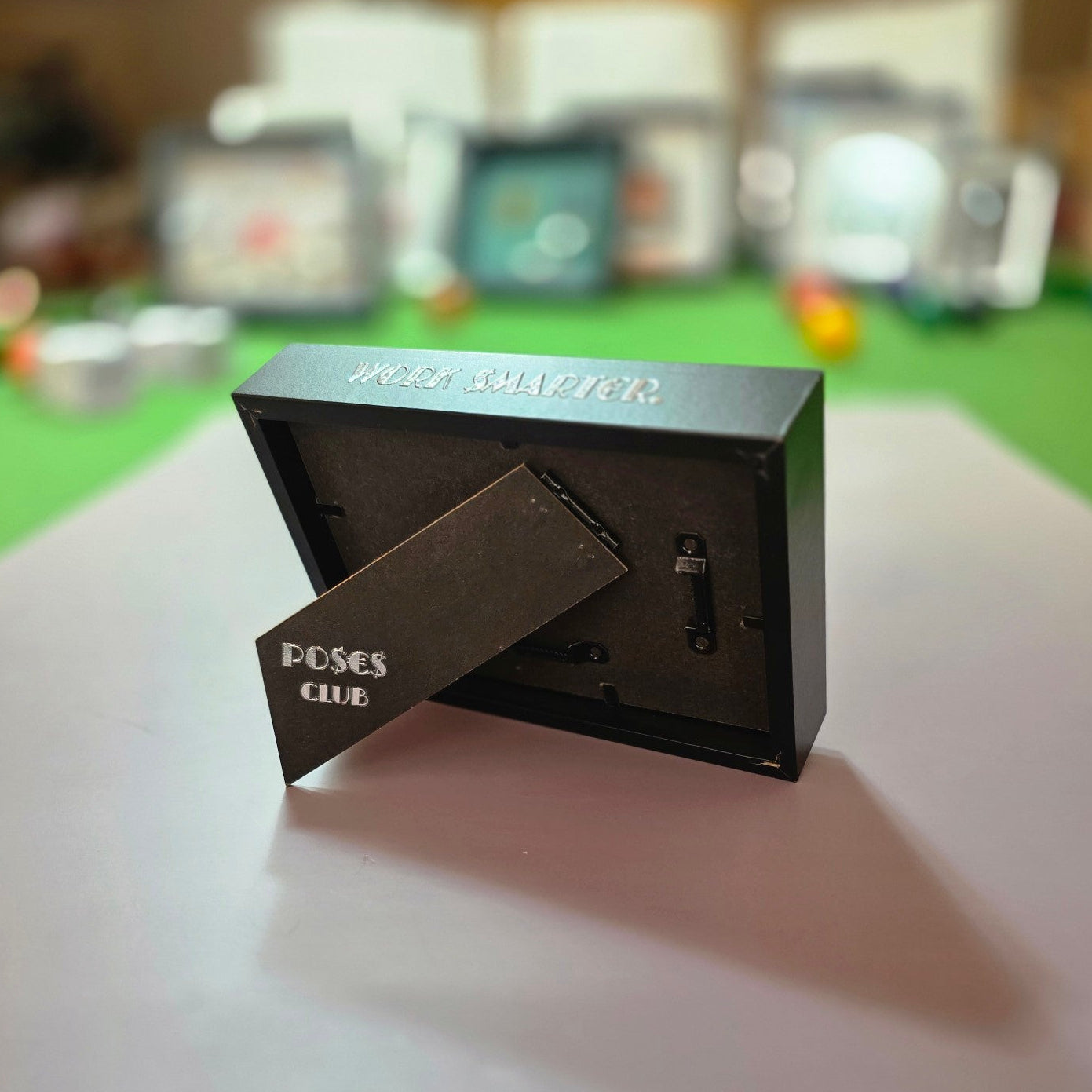 WORK SMARTER - Mini Money Desk Frame