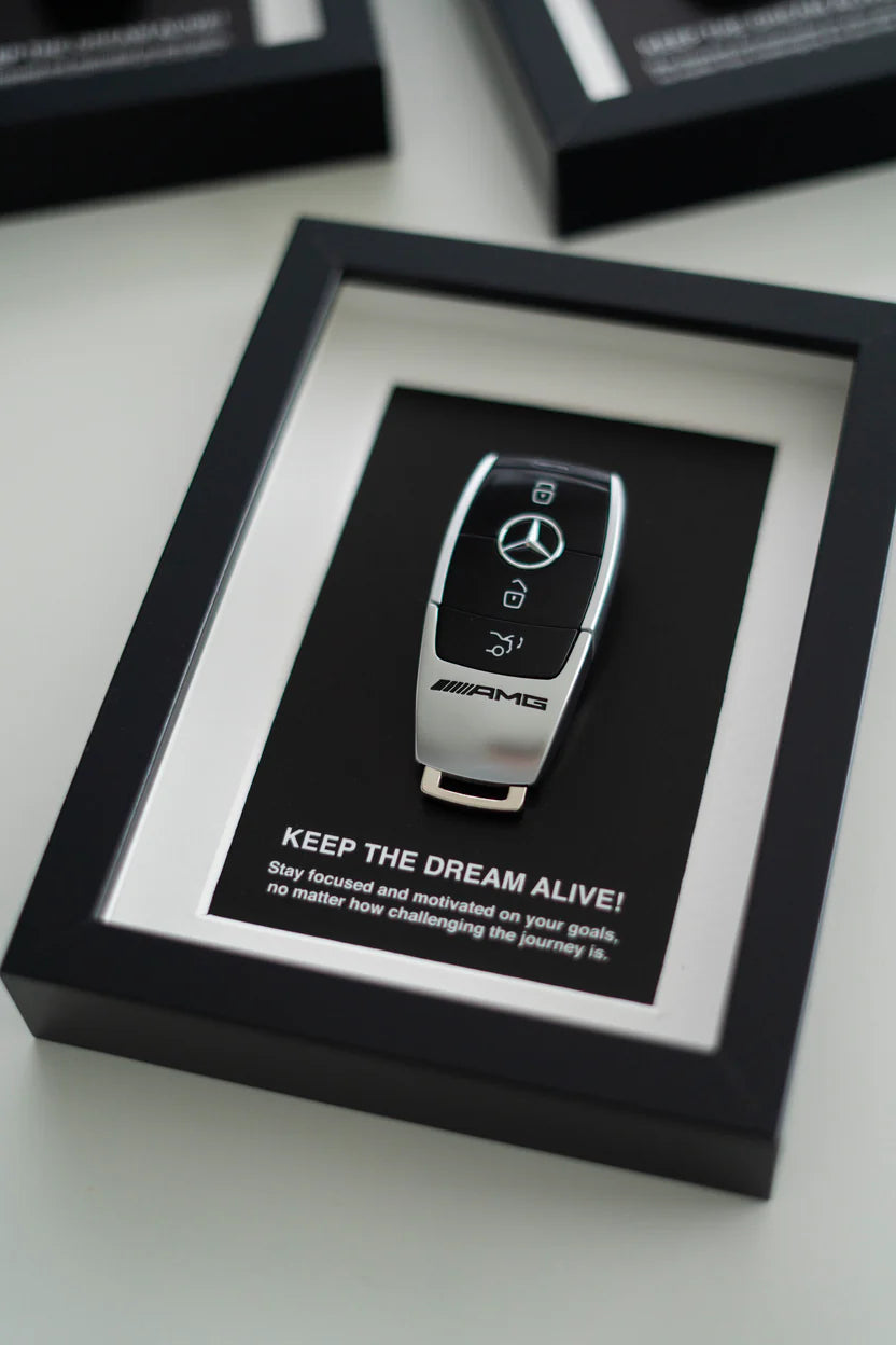 THE DREAM ALIVE – 3-Piece