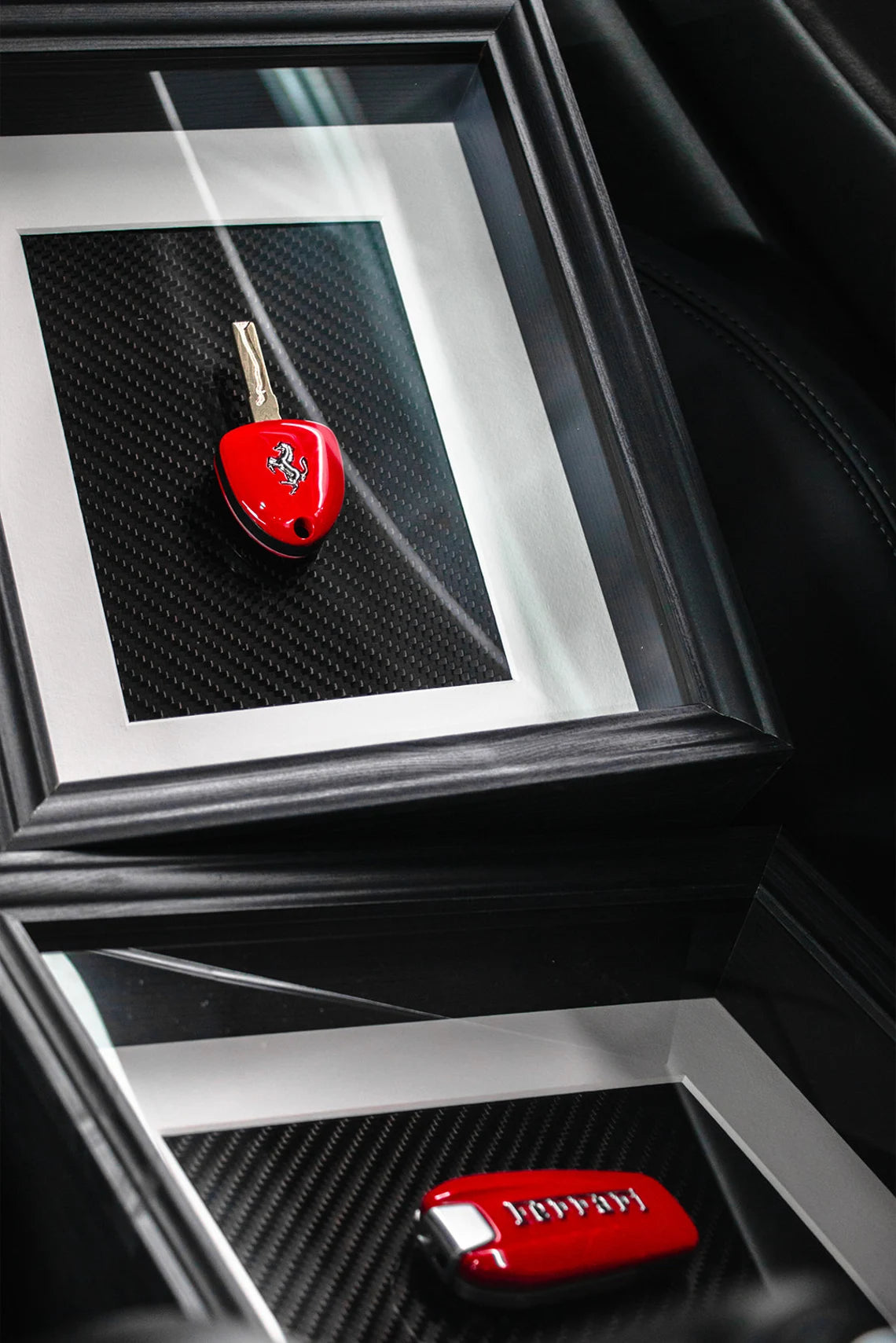 THE FERRARI RED KEY - CARBON FIBER