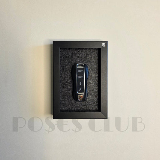 THE Black Leather PORSCHE