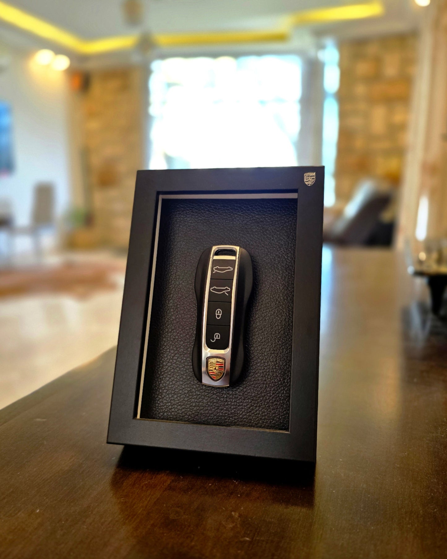 THE Black Leather PORSCHE